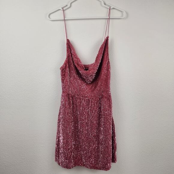 Retrofete Jill Sequin Mini Dress in Pastel Pink Size Large NWT Spaghetti Straps - Picture 3 of 11